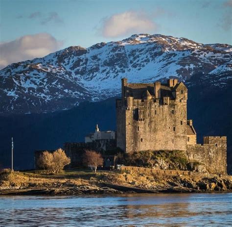 Pin by Gretchen Elder on Eilean Donan | Eilean donan, Castle, Scotland ...