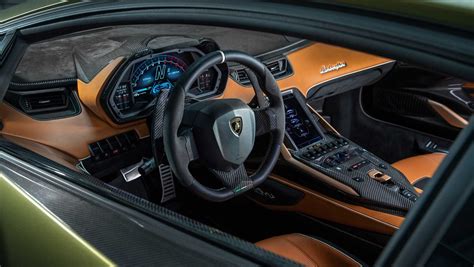 Lamborghini Sian FKP 37 2021 review – a supercar with a supercapacitor