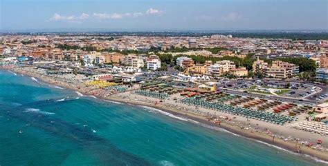 NEW in OSTIA - Comfy apt close to the beach, Lido di Ostia (updated ...