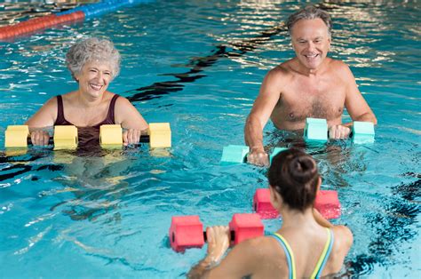 5 Benefits of Water Aerobics Exercises For Seniors — Aquatic Performance Training