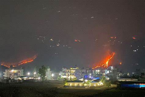 More pre-monsoon forest fires in Nepal | Nepali Times