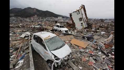 Japanese quake and tsunami aftermath 1 of 2 - YouTube