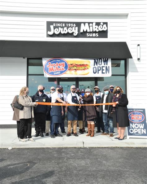 Jersey Mike's Celebrates New Hudson Valley Opening With Free Subs