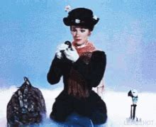 Mary Poppins GIFs | Tenor