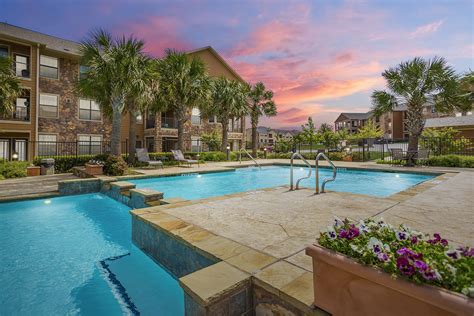 The Mansions at Sunset Ridge Apartments – Carrolton, TX – Summit Consultants