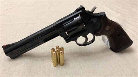 My first revolver. S&W 586 .357 Magnum : r/Revolvers