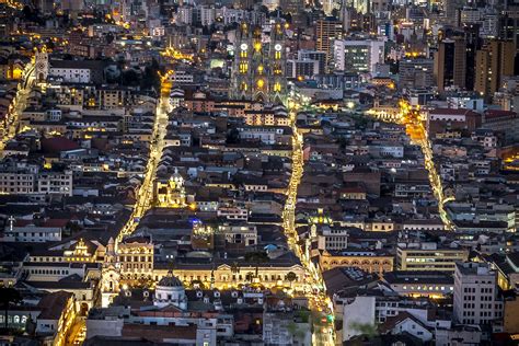 Central Quito At Night (Quito, Ecuador. Gustavo Thomas © 2017 ...