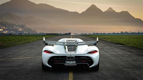 Koenigsegg Jesko - технические характеристики, фото, видео, обзор