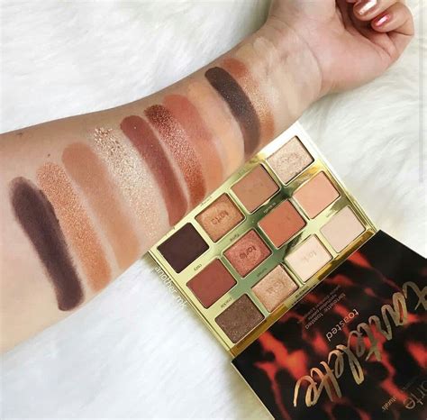 Tarte tartelette toasted eyeshadow palette swatches | Tarte eyeshadow palette, Fall eyeshadow ...