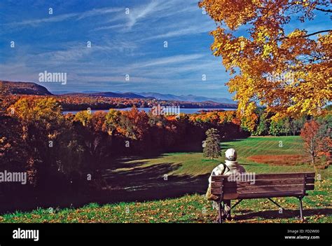 Fall foliage,Hudson River Valley,New York Stock Photo - Alamy