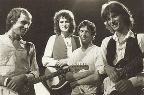 Dire Straits, ‘Sultans of Swing’ – Lyrics Uncovered