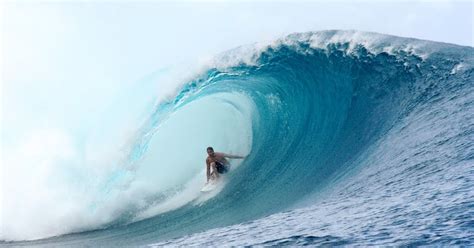 Notebook Writer: "Bondi beach," surf Aborigines call "water over rocks"