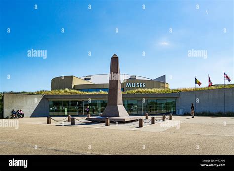 Utah Beach museum building with 4th infantry division D-Day memorial ...