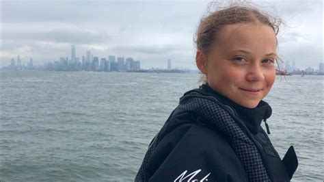 Climate activist Greta Thunberg sails into New York City | Mashable