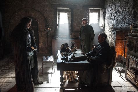 Review: 'Game of Thrones' season 5, episode 1 - "The Wars to Come ...