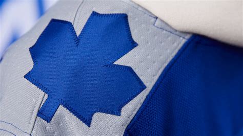 Toronto Maple Leafs Reverse Retro Preview : r/hockeyjerseys