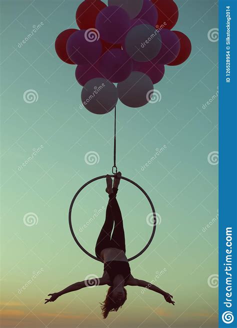 Gymnast Performs Acrobatic Stunts on the Ring. Stock Photo - Image of dance, acrobat: 126528954