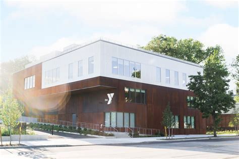 Building of the Day: Northeast Bronx YMCA - New York Architecture Diary