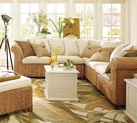 35 Inspiring Sunroom Furniture Ideas That You Must Have - MAGZHOUSE