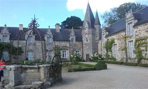 Le château - Rochefort-en-Terre - Morbihan - France - Monuments Historiques Français on ...