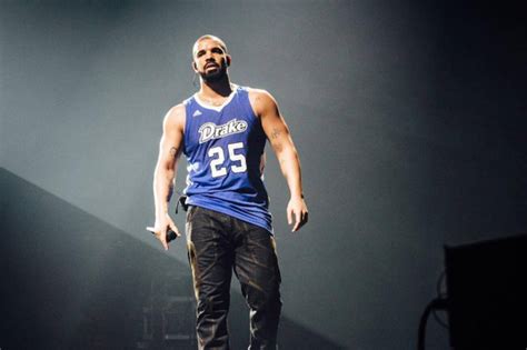 Drake cancels upcoming Toronto shows