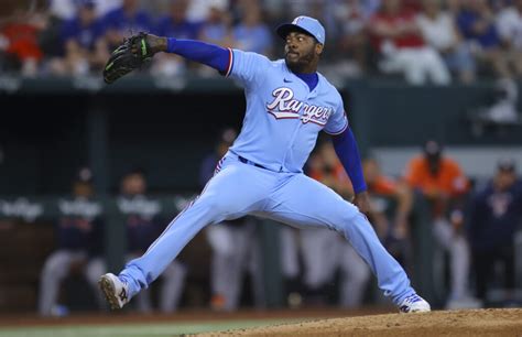 Aroldis Chapman Makes High-velocity Rangers Debut