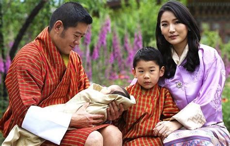 New official photos of Bhutan Royal Family were released