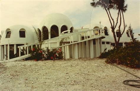 The Mysterious Dome Homes Marching into the Sea: Then & Now | Dome house, Desert places, Dome home