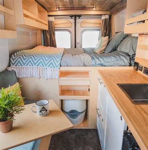 Instagram post by Van Life Club • Aug 10, 2018 at 6:04am UTC | Van interior, Van life, Campervan ...