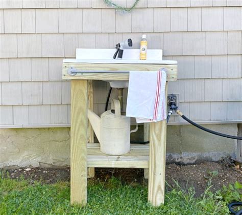 How to Build a DIY Outdoor Sink