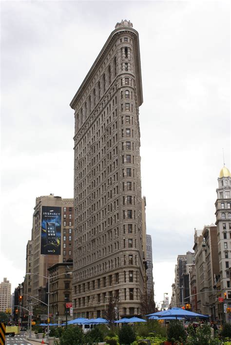 Flatiron Building ( Manhattan , 1902) | Structurae