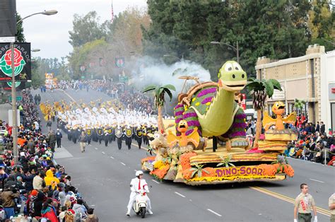 Tournament of Roses Parade: 125th Anniversary - American Profile