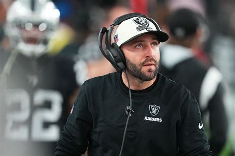 49ers hire former Raiders OC Mick Lombardi