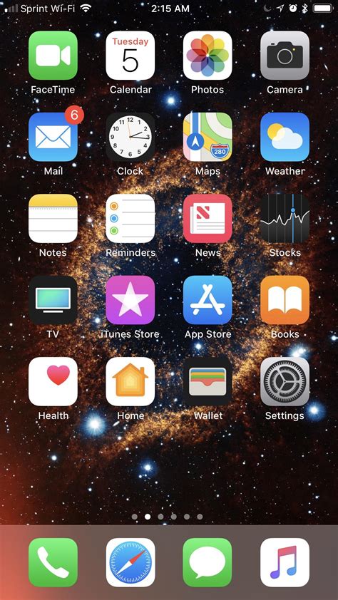 [Feature] new default home screen layout : r/iOSBeta