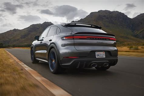 2024 Porsche Cayenne S Review: The Spice Must Go | Cars.com