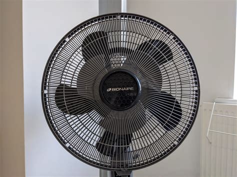 Fans vs Air Conditioners: What is the difference and which one is best?