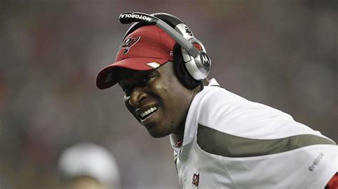 Falcons complete second interview with Rams assistant Raheem Morris