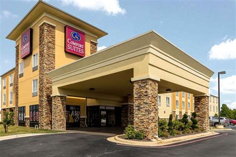 COMFORT SUITES JONESBORO - Updated 2019 Prices, Hotel Reviews, and ...