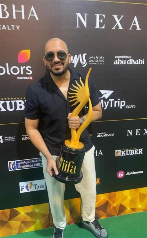 Singer Actor Ali Quli Mirza Sizzles In IIFA Abu Dhabi, His Song "Ishqam" Garners 212 Million ...