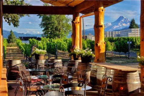 12 Best Hood River Wineries to Visit in Northern Oregon - Go Wander Wild