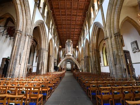 Llandaff Cathedral | VisitWales