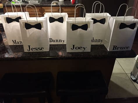 Pin by Pam Queiroz on Wedding. in 2024 | Baseball wedding theme, Groomsmen gift bags, Groomsman ...