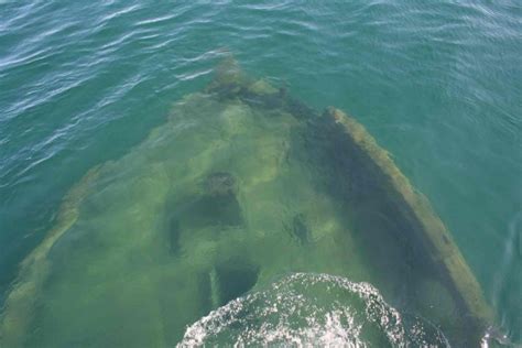 Clear waters of Michigan lake reveals century-old submerged Shipwrecks ...