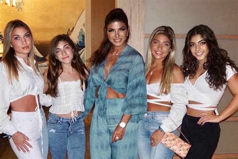 Teresa Giudice Celebrates Mother's Day 2021 with Daughters: Pics | The ...