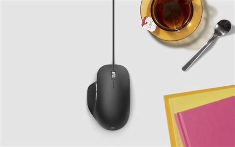 Microsoft Ergonomic Mouse - Microsoft Accessories