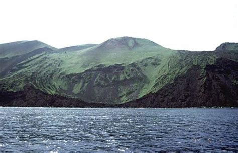 Oshima-Oshima Volcano, Japan, Volcano Photo