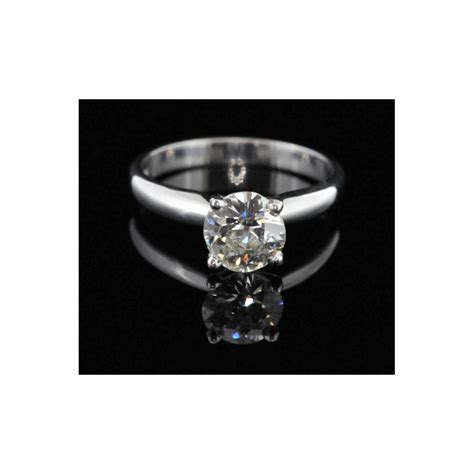 18ct White Gold Diamond Solitaire Ring