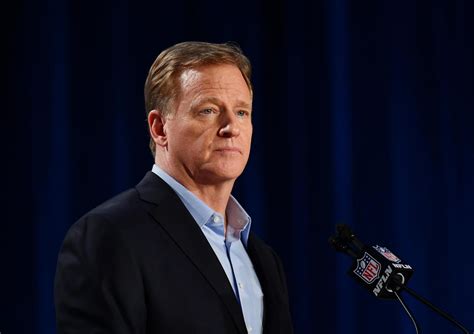 Roger Goodell to announce 2020 NFL Draft picks from his basement ...