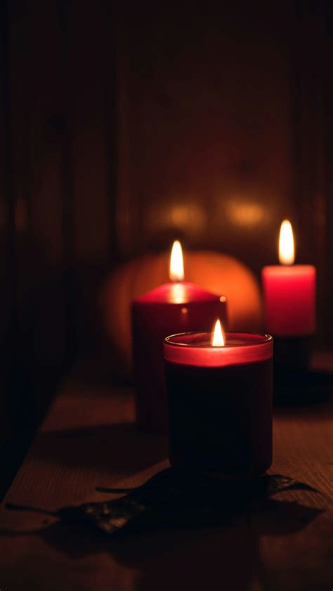 Pin by Iyan Sofyan on Random | Candles wallpaper, Candles photography, Candle night