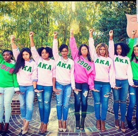 🏽 🏽 🏽💗💚 | Alpha kappa alpha sorority, Sorority outfits, Alpha kappa alpha